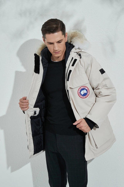 【カナダグース】寒い冬に最適☆女性と男性☆人気 Expedition Parka☆ダウンジャケット 全7色
