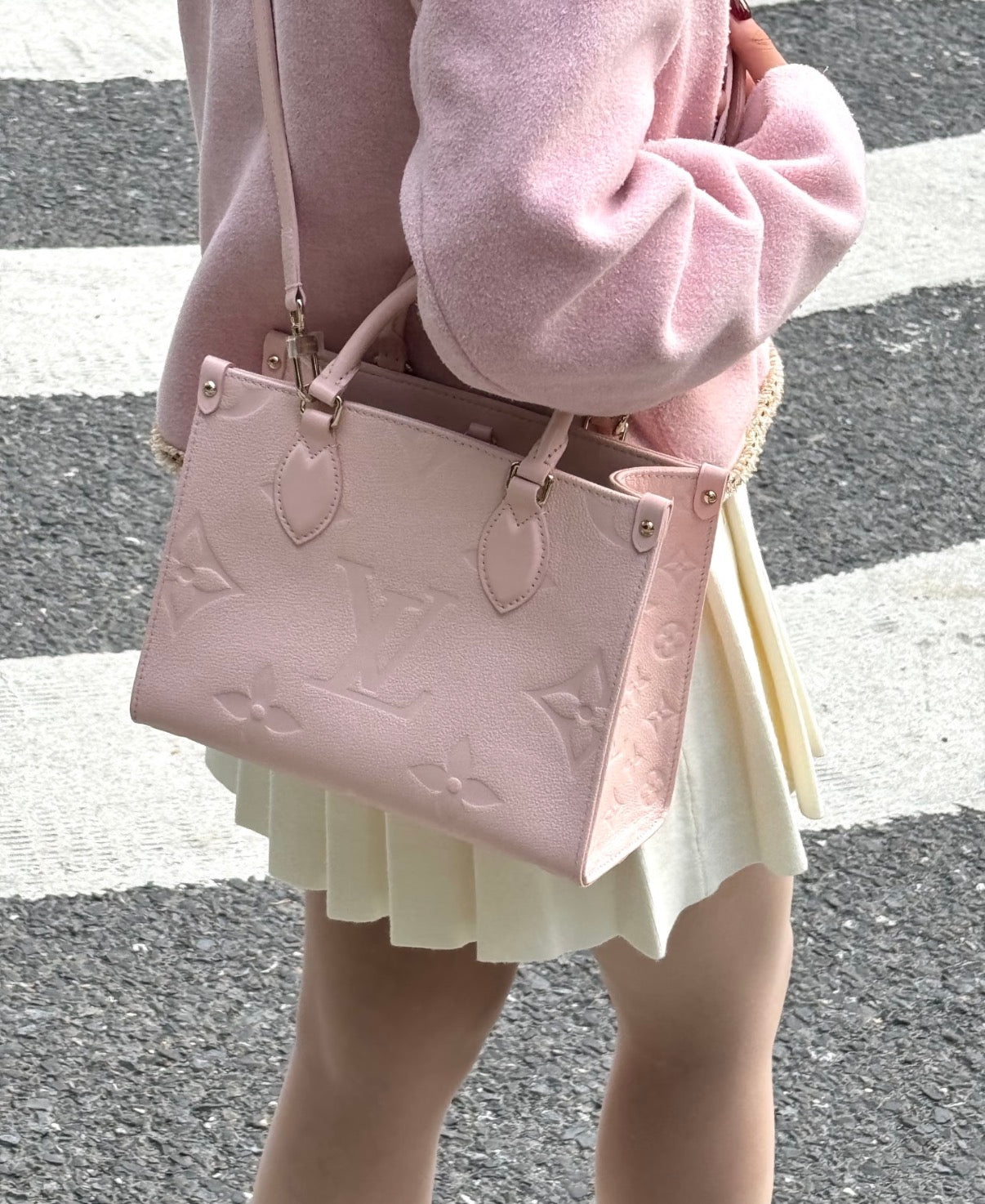 【ルイヴィトン】エレガントで可愛いデザイン★ レア オンザゴー PM